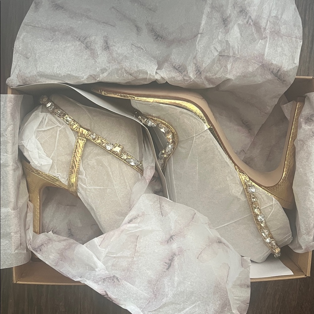 Jessica Simpson Gold Embellished Sandals - Picture 6 of 6